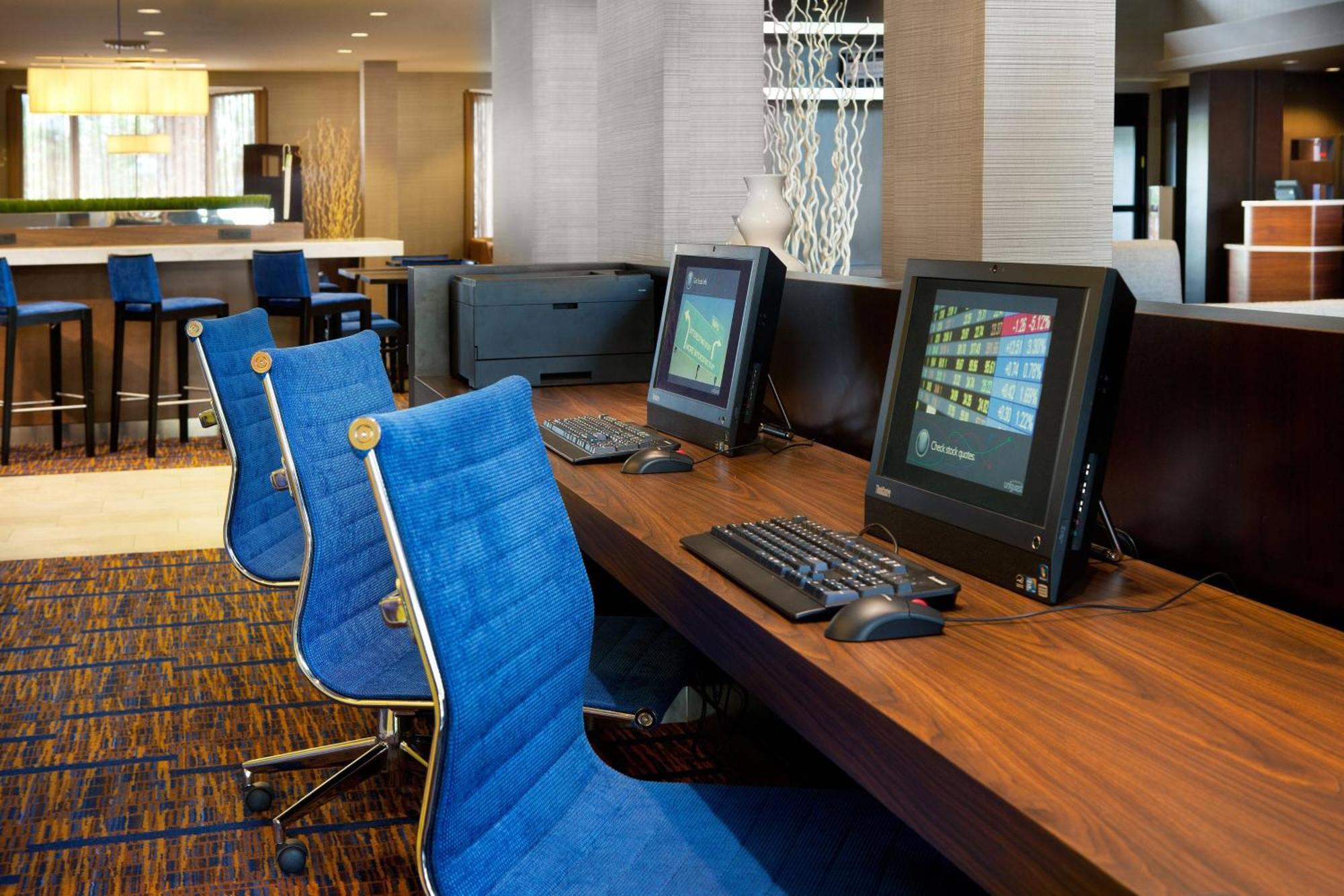 Hotel Courtyard By Marriott Oakland Airport Exterior foto